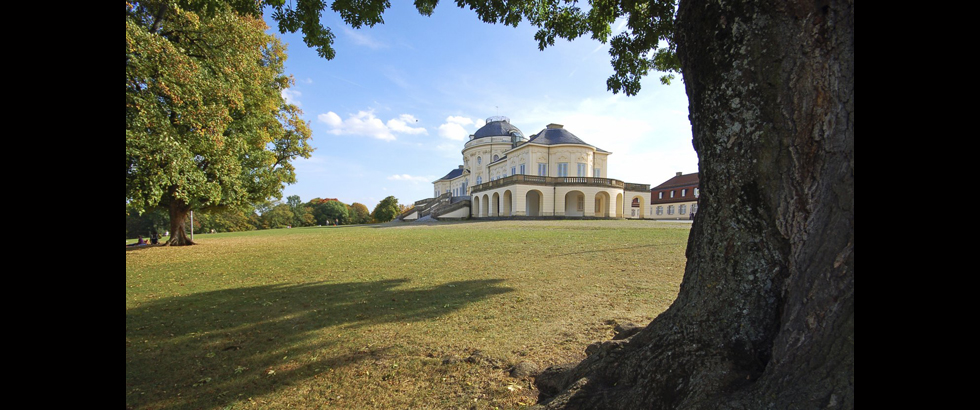 Akademie Schloss Solitude's Building