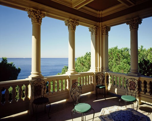Bogliasco Foundation - The Study Center's Building Exterior