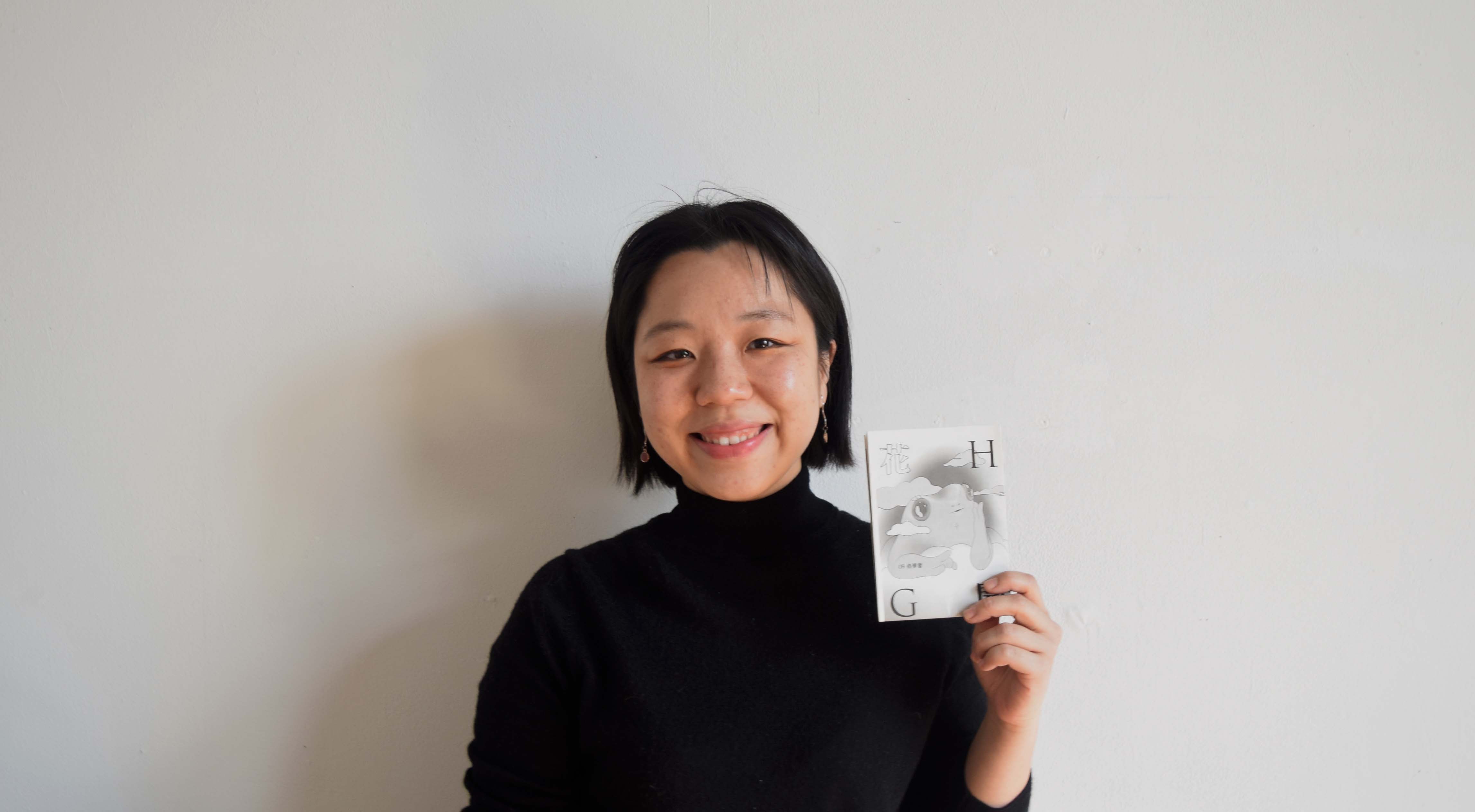 策展人李彥儀與其所創辦的花開藝文誌