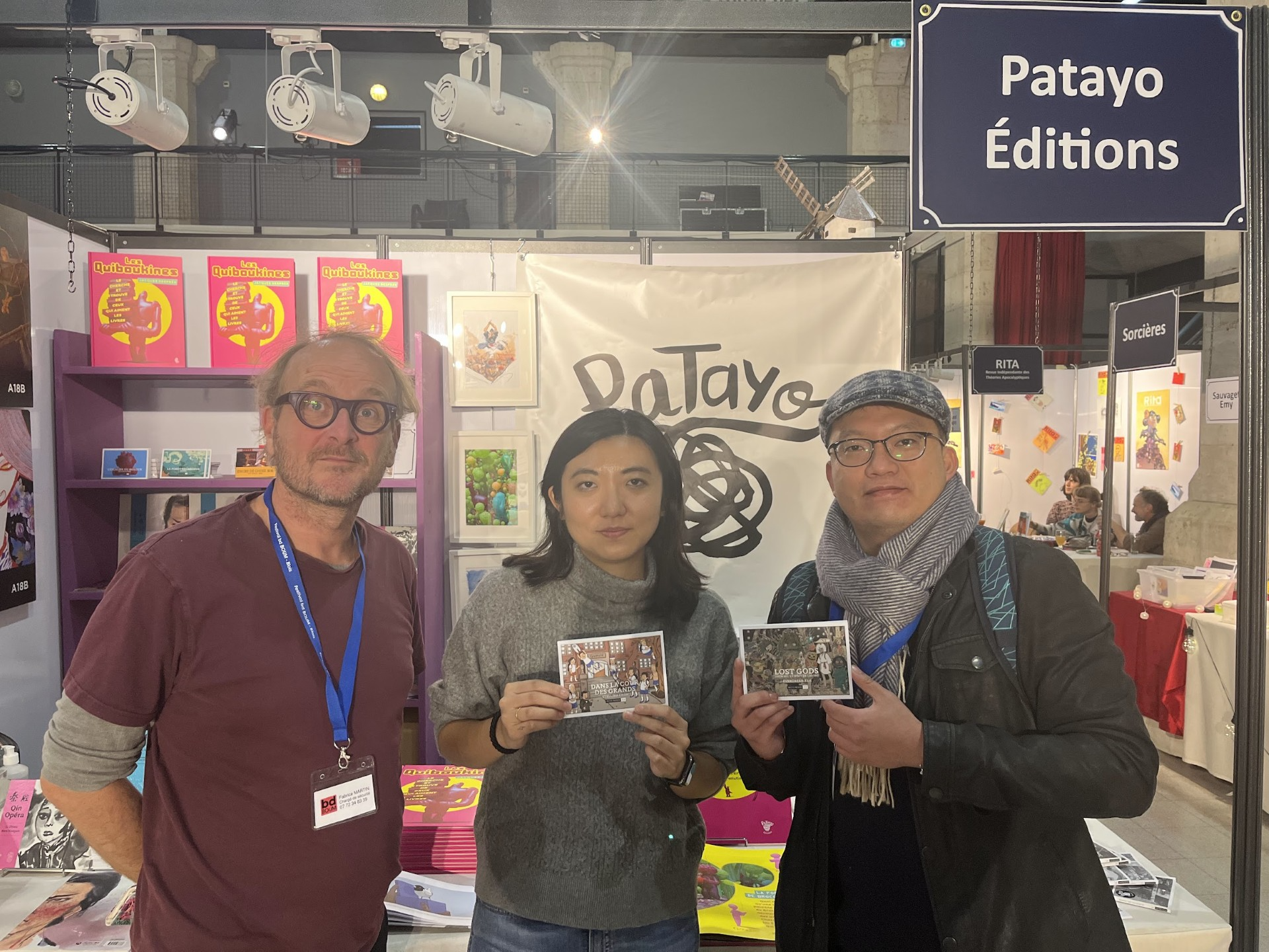 我與法國出版社Patayoedition的合作，照片左是社長Frederic中間是漫畫家Stellina